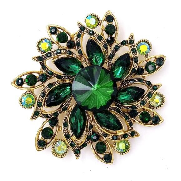 Jewelry - Vintage Women's Austrian Crystal Elegant Flower Brooch Wedding Broach